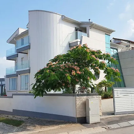 Adrion.9 Apartman